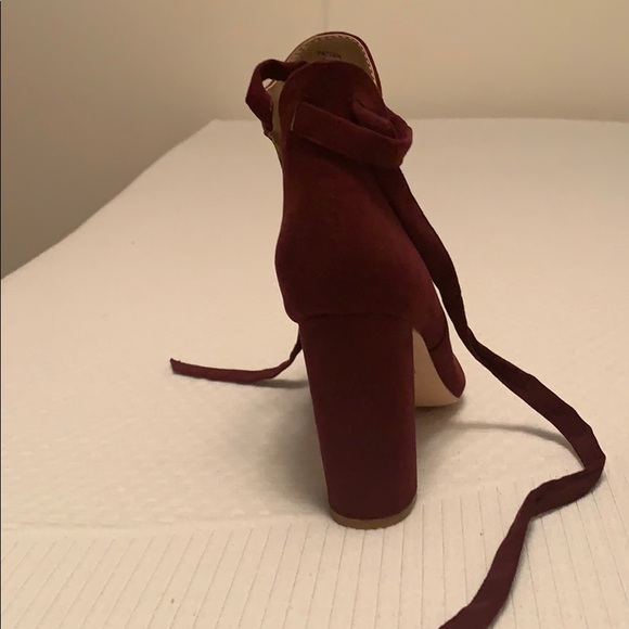 Pair of JustFab size 8 booties. - Picture 3 of 4